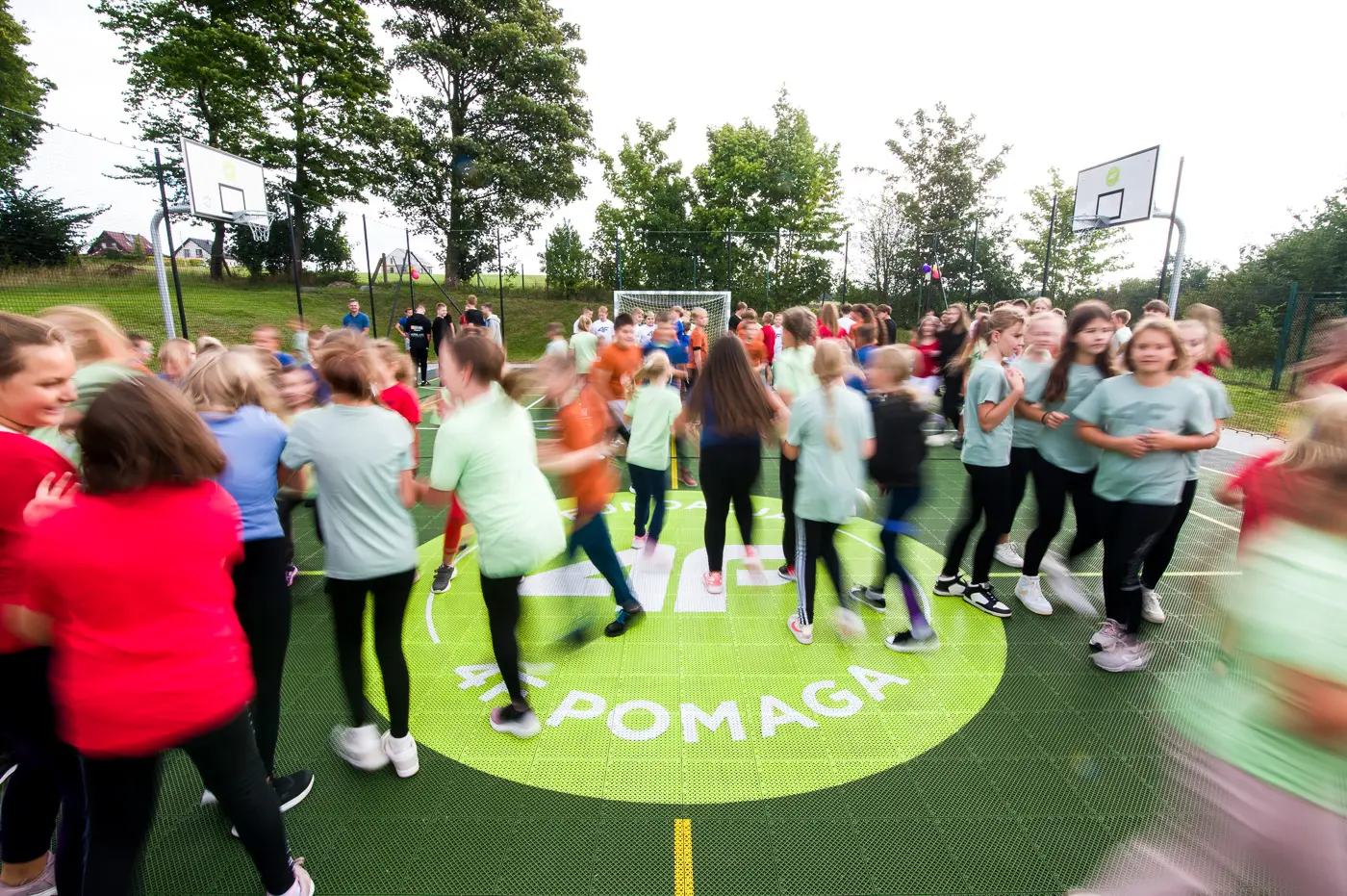 fotorelacja-event-sportowy-fundacja-4f-pomaga-sychowo-09-fot-Łukasz-Piecyk